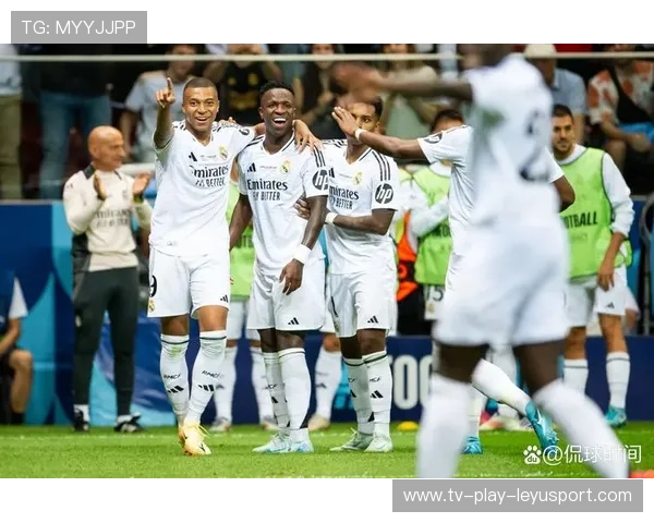 欧洲冠军联赛：皇马逆转晋级，淘汰赛火热！，欧洲冠军杯皇马